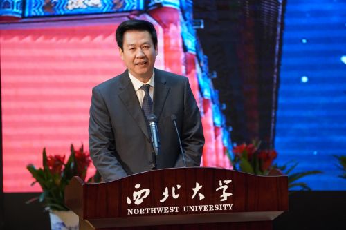 庄长兴__摄影 马骞.jpg